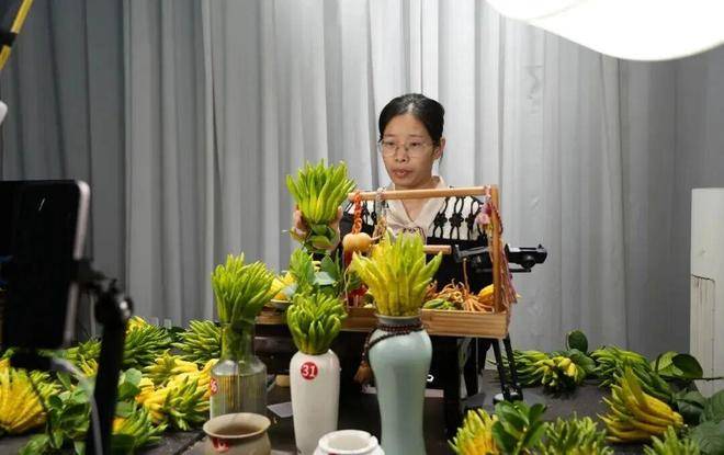 口村“电商钥”打开“共富锁”mg不朽情缘